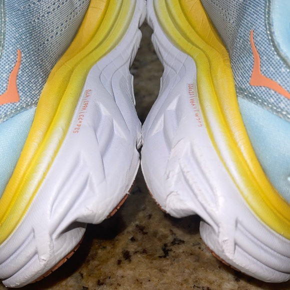 Hoka One One Bondi 8 - Picture 4 of 12